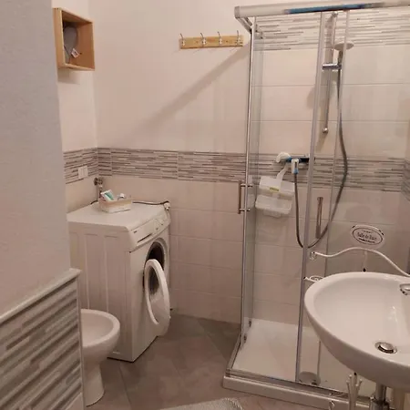 Malosaro Apartment *